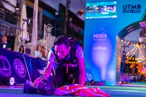 BIB: 000
                            <button type="button" onclick="openModal(21811322)" class="btn btn-primary btn-sm float-right btn-popup" data-toggle="modal" data-target=".modal-high-quality">
                        <i class="fas fa-shopping-cart"></i> Add to Cart
                    </button>
                                            <button type="button" onclick="isThisMe(21811322, true)" class="btn btn-success btn-sm float-right btn-popup btn-isme hidden" data-toggle="tooltip" data-placement="bottom" title="นี่คือรูปของคุณใช่ไหม คลิกที่นี่เพื่อเอาเข้าอัลบั้ม">
                        <i class="fas fa-plus"></i> Add to album
                    </button>
                    <button type="button" onclick="isThisMe(21811322, false)" class="btn btn-warning btn-sm float-right btn-popup btn-isnotme hidden">
                        <i class="fas fa-ban"></i> Remove from album
                    </button>